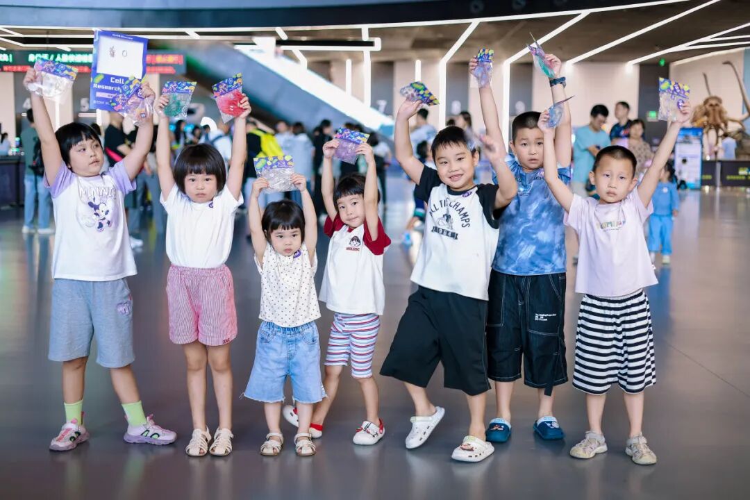 玩转细胞、再造能源、AI科学家：全国科普月合成生物学的三重探索之旅